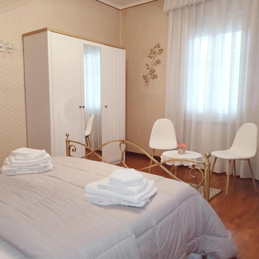 La Casa Di Tino Hotel Fontanellato Luaran gambar