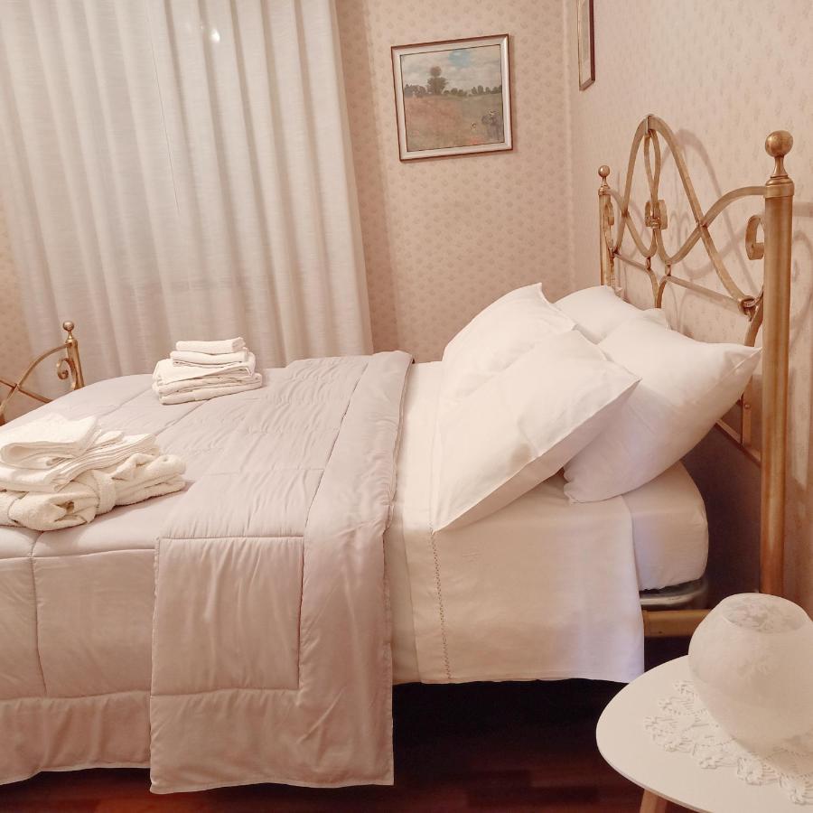 La Casa Di Tino Hotel Fontanellato Luaran gambar